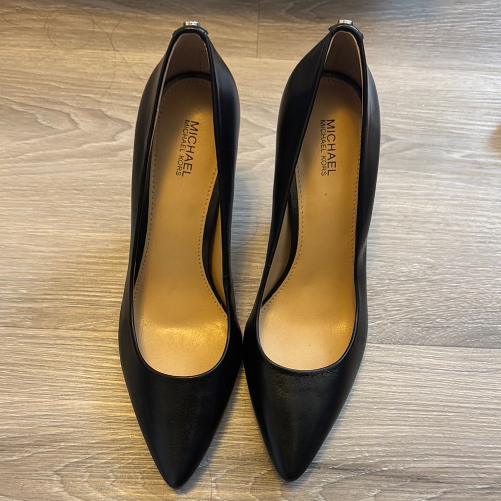 Michael Kors Black Heels Classic Pointed-Toe Pumps